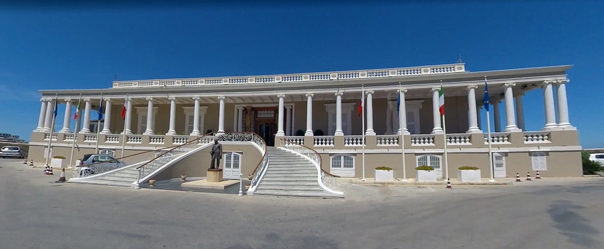 Дворец Драгонара